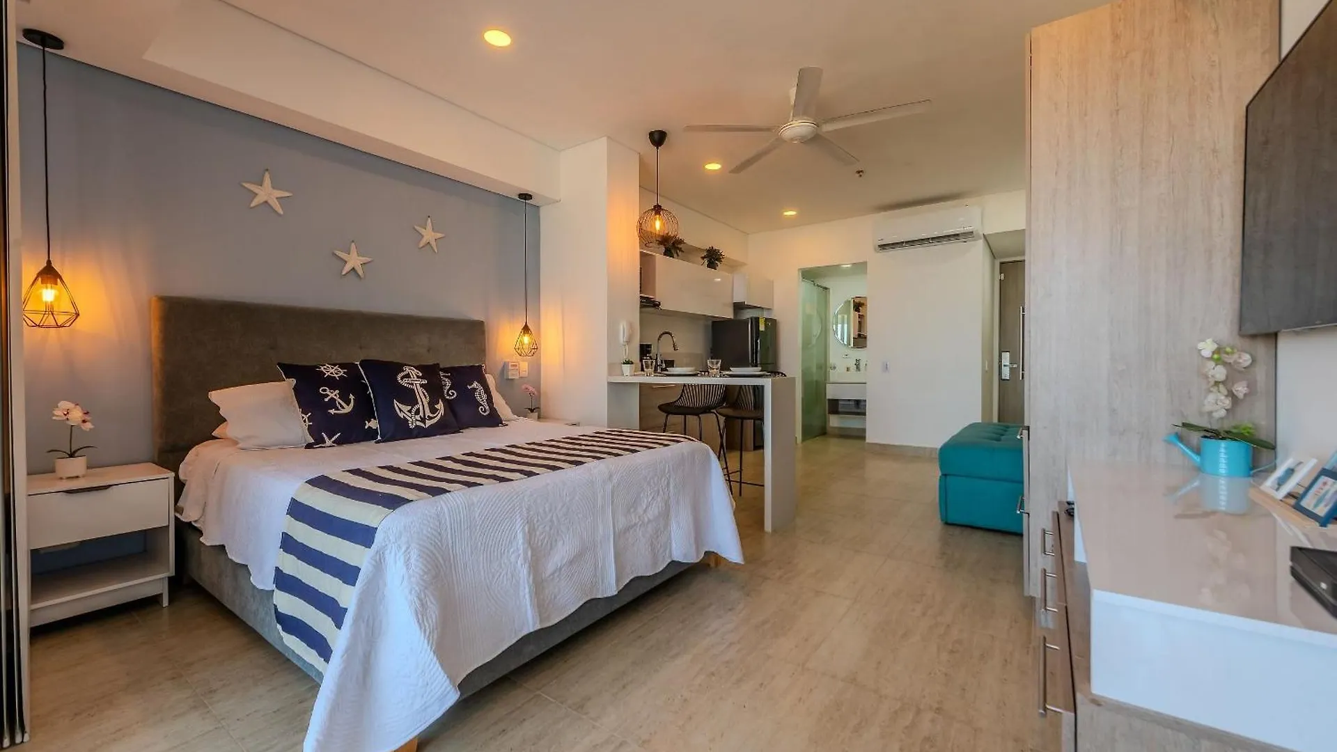 Cartagena Beach Resort